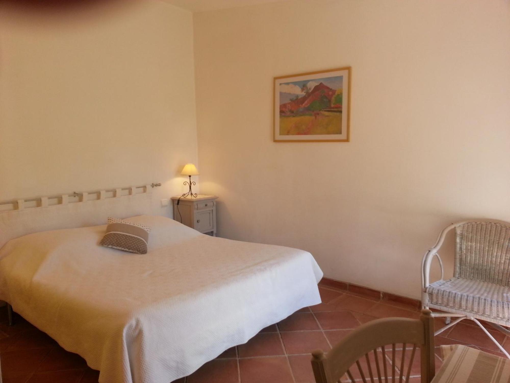 Le Mas Des Oliviers Puget-Ville Zimmer foto